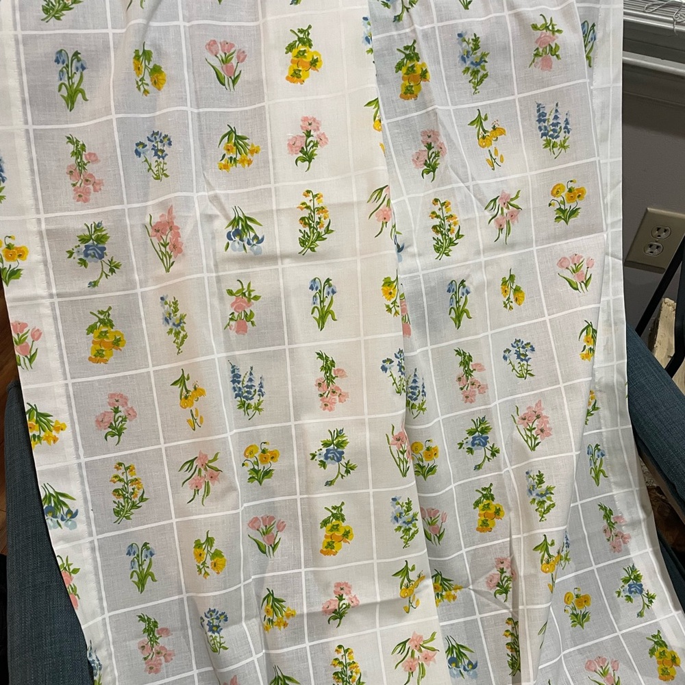 Grand millennial curtains